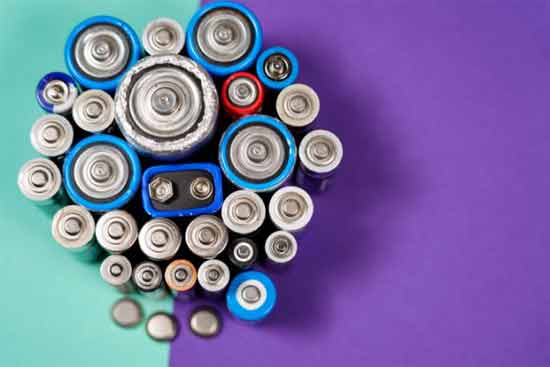What are the common types of battery