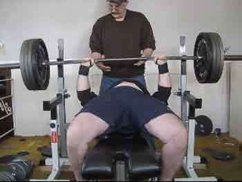 What are the best benefits of bench press max